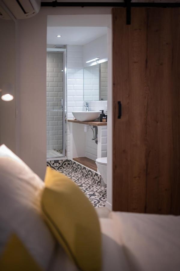 Vitelli Apartments And Rooms Split Extérieur photo